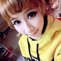 大眼美女长发头像大眼美女可爱头像