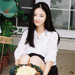 杂长发唯美女生头像