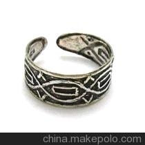 八箭八心瑞士钻情侣戒指