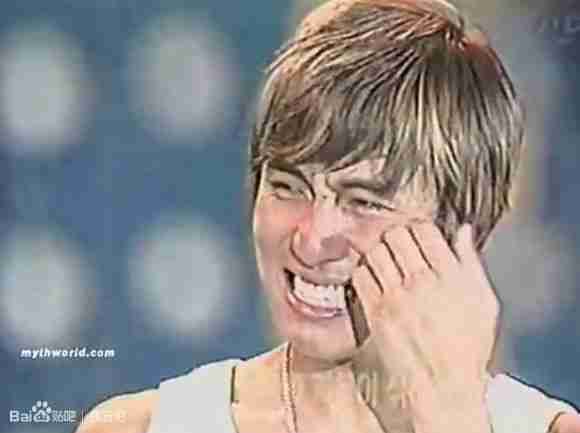 还有即使哭也要笑着哭的万万