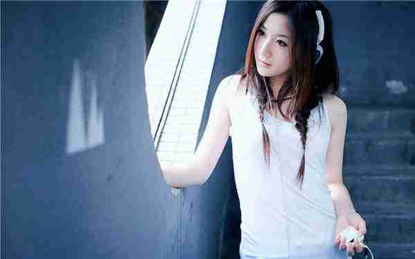 笑着流泪|还是哭着爆笑