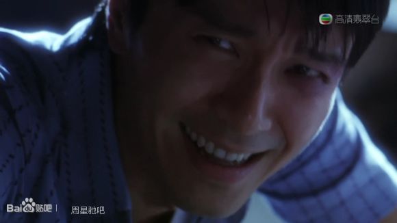 周星驰笑着哭的照片