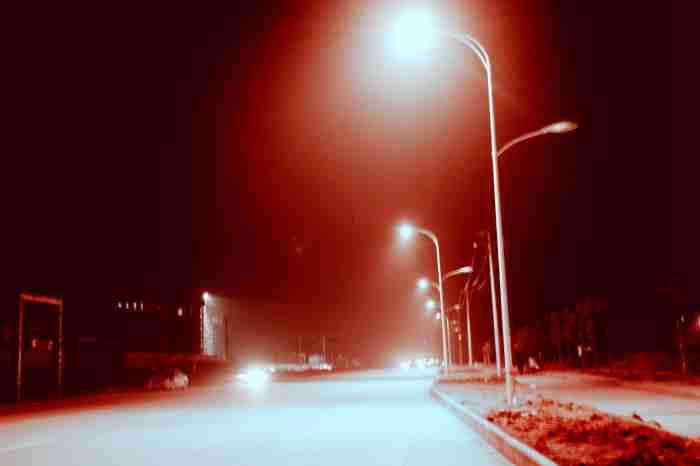唯美伤感夜晚路灯