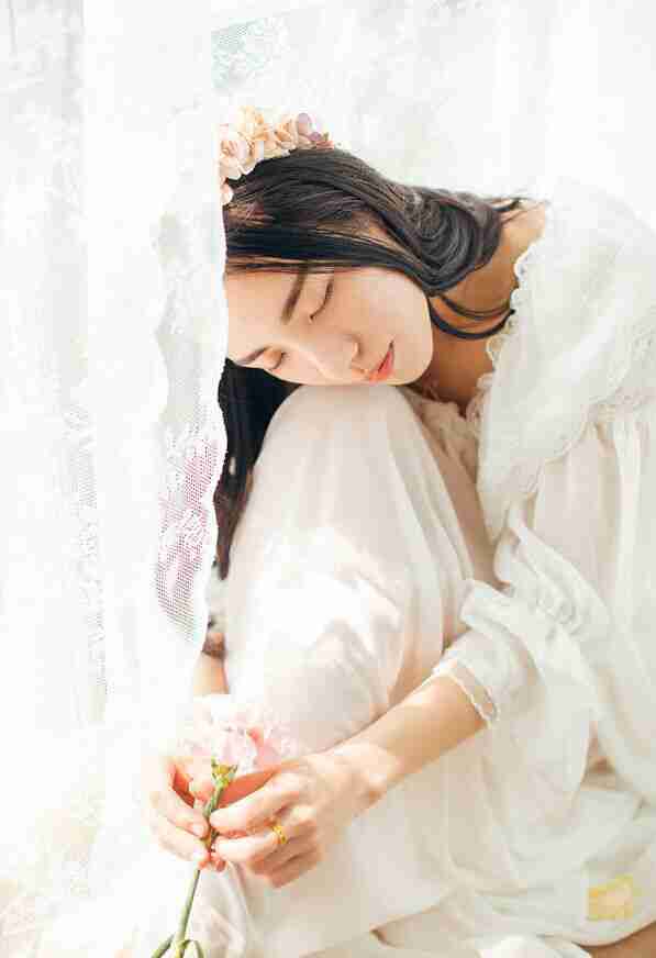 小清新美女意境唯美伤感图片