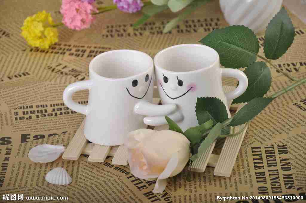 创意抱抱情侣杯