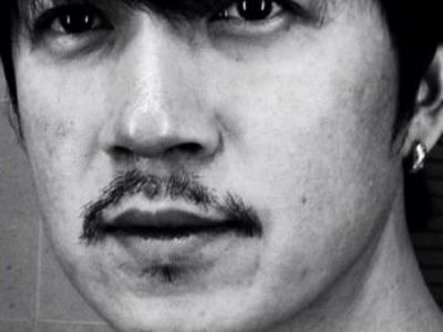 潘粤明晒沧桑照叹忧伤疑董洁生日前发现出轨