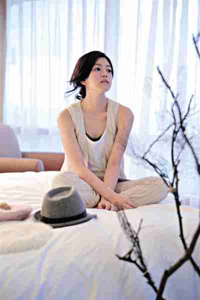 陈妍希自曝喜欢喝酒但容易隔天水肿图生活频道