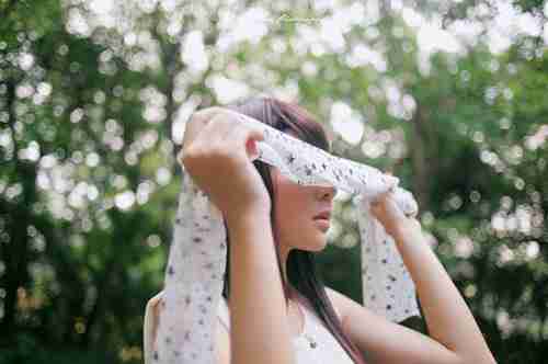 伤感女生意境图片一个人的伤感