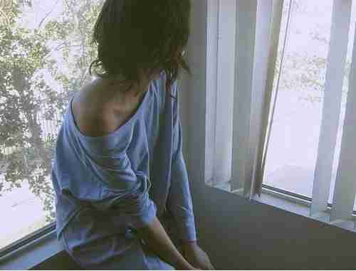 非主流伤感女生图片我真的知道你有多重要