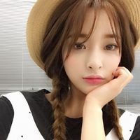 女生头像微信头像女生带字伤感