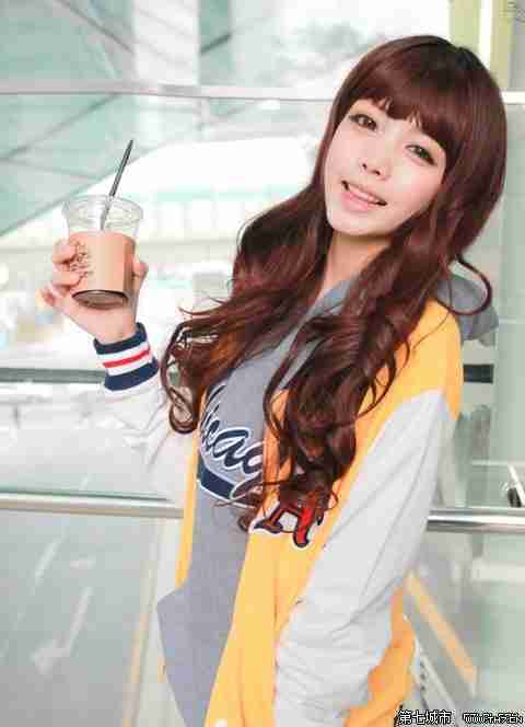 忧伤女生情感图