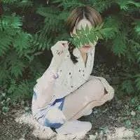 最新长发唯美森系女生头像