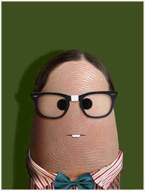 美女吃手指头图片是什么