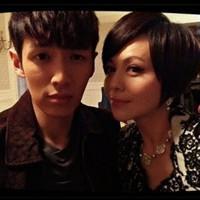 他看上去很伤心的样子