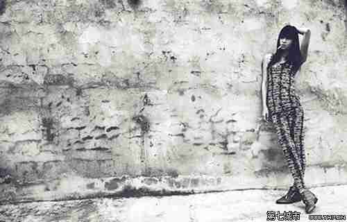 美图mmmmmm抽烟女