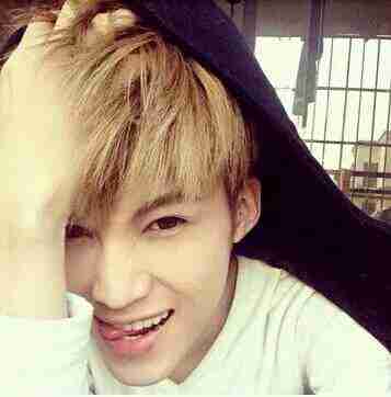 从来没有忘记你现实太