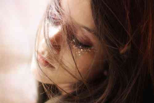 欧美意境风格非主流女生面部特写头像