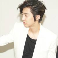 yy男生头像霸气