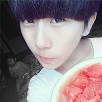 温文如玉的美男子头像