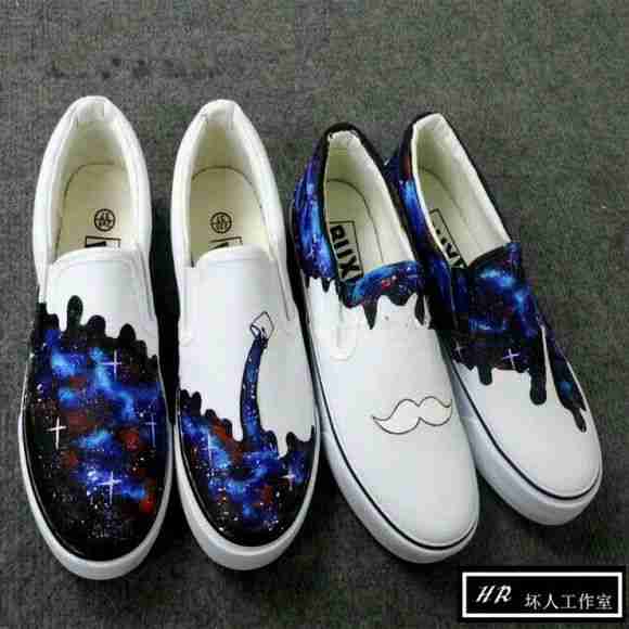 变夜光星空手绘鞋