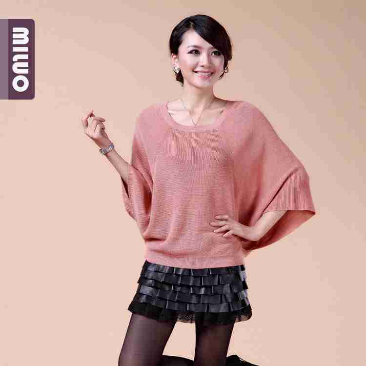 多图女长袖蝙蝠套头针织