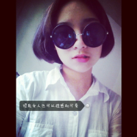 短发霸气女生头像