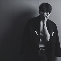 意境伤感帅气的男生头像