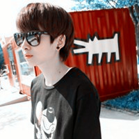 微信头像男生墨镜抽烟