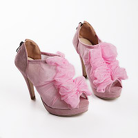 朵包跟夹趾可爱女凉鞋子