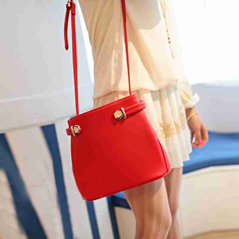 雅姿兰单肩斜跨小包复古女