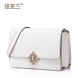 皮斜挎包搭扣简约女包包