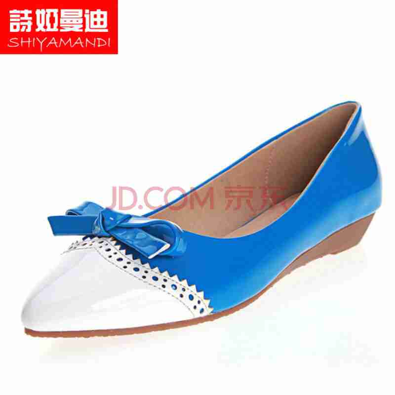 适坡跟圆头简约女单鞋