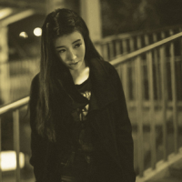 安静派女生伤感高清头像 安静派女生伤感高清头像