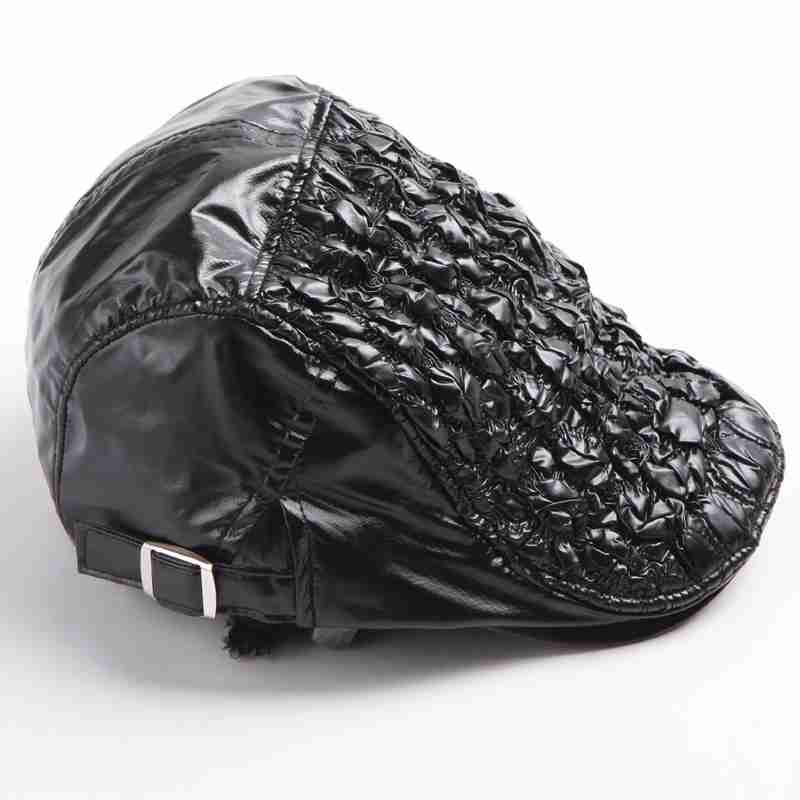 黑色皮帽男女鸭