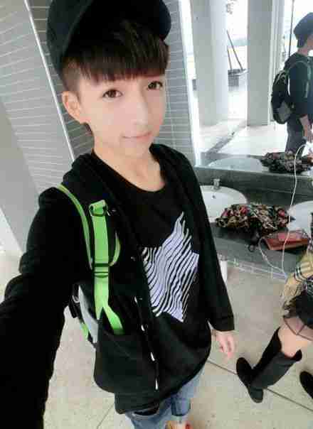 我怕爱的太真太容易牺牲