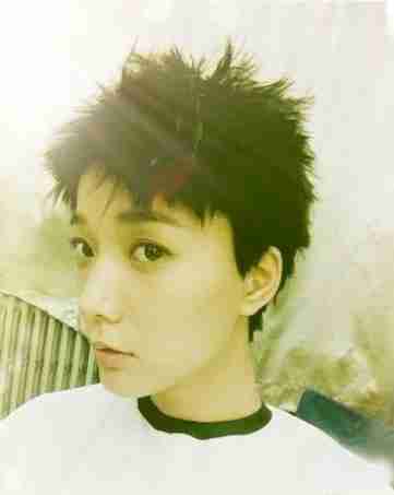 我尽量不谈感情和私生活