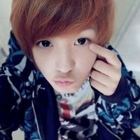 悠扬的旋律后型男个性微信头像