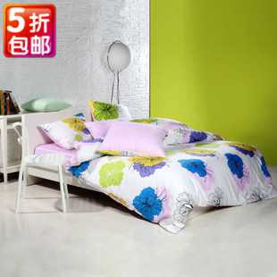 粉红色印花美女潮男