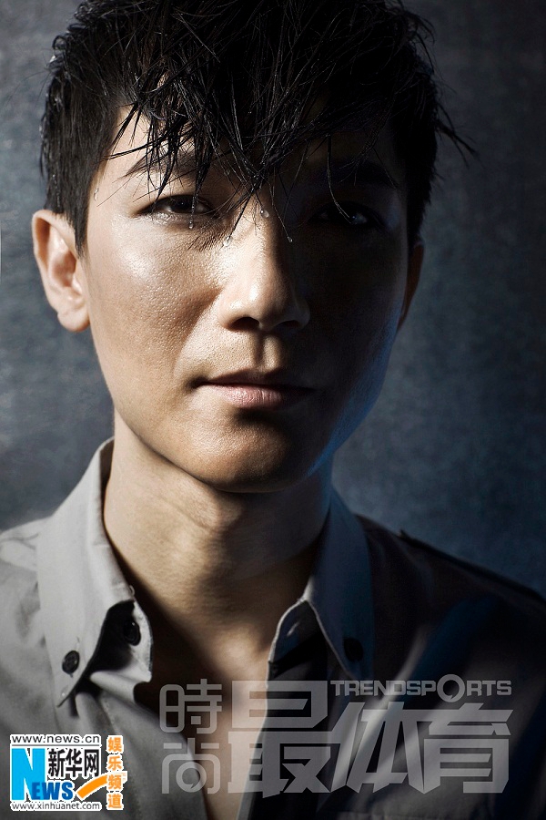 陈楚生表现男人味