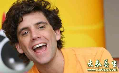 男权十足的男人蠢种男人味一