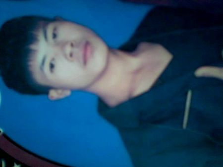 请大家评一下这个男人有男人味吗?十分满分