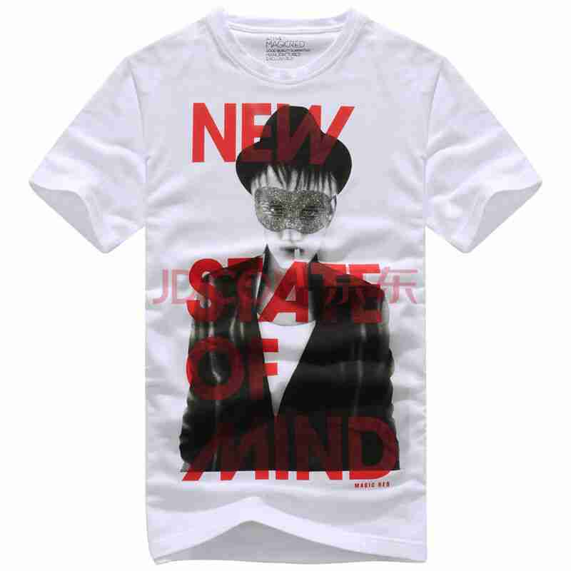 封面人物性感红唇