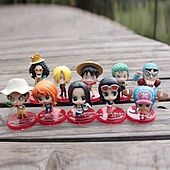 艾斯笑得好邪恶