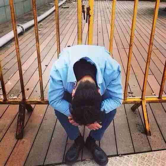 各自安好男生头像