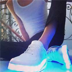 通头像男生另类重口味