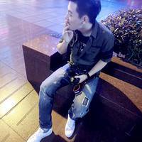 清新微信男生带字头像