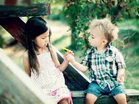 可爱小孩情侣头像两小无猜小孩子系列微信情侣头像