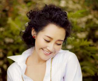 许晴最新性感妩媚写真曝光