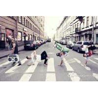 继续街舞风男生