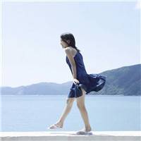 透澈的伤意境女生头像